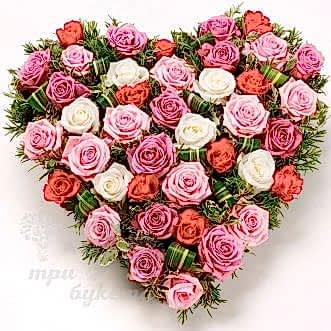 Сердце из 41 розы