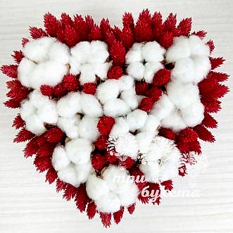 Сердце из сухоцветов