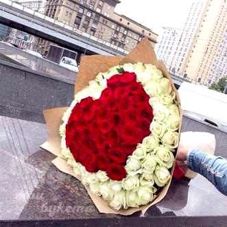 101 роза сердце в крафте