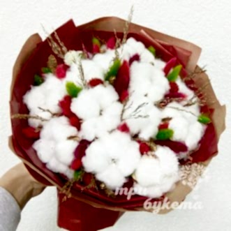 Букет из хлопка и лагуруса