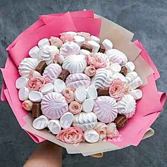 Букет из зефира и конфет